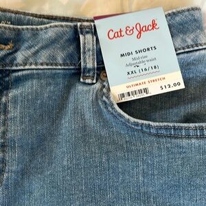 Cat & Jack BRAND NEW jeans shorts xxl